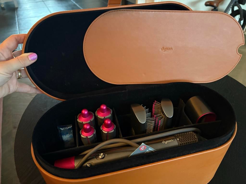 Dyson Airwrap Complete met Föhn Borstel Opzetstuk, Ophalen of Verzenden, Zo goed als nieuw, Haarverzorging
