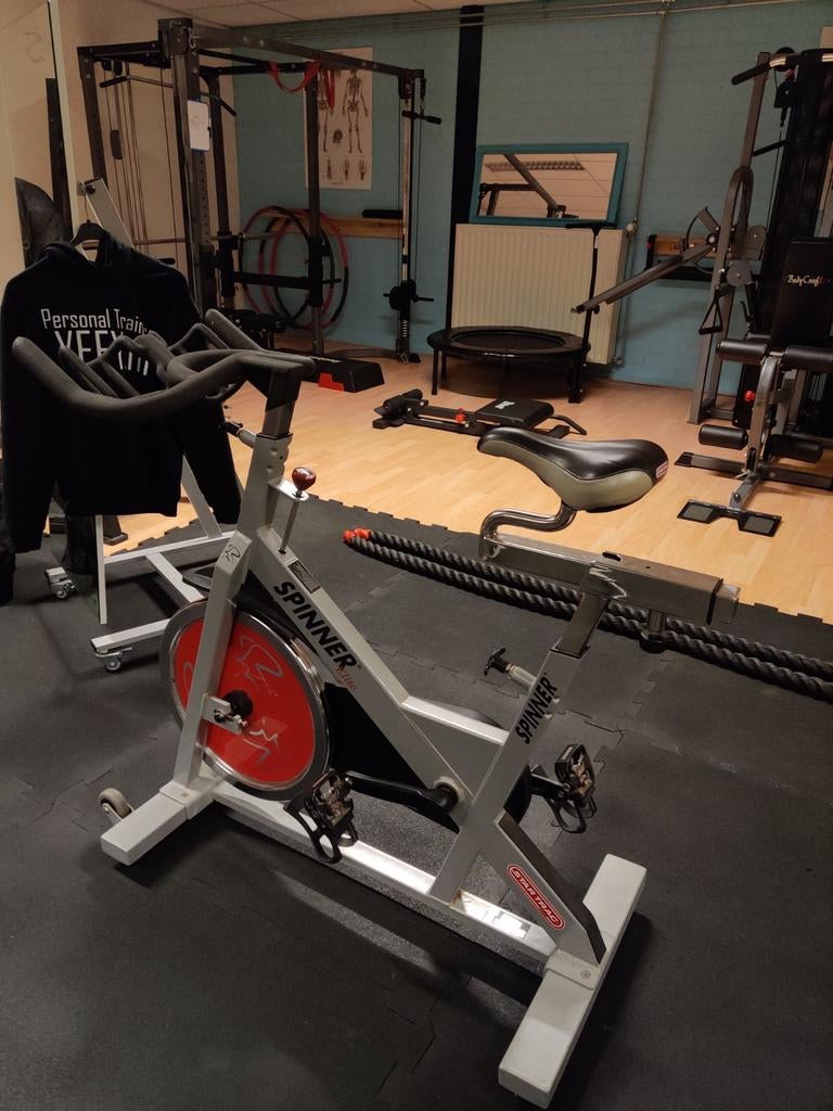 (Nieuw €550) Spinning fiets spinningfiets hometrainer, Sport en Fitness, Fitnessmaterialen, Ophalen of Verzenden, Zo goed als nieuw