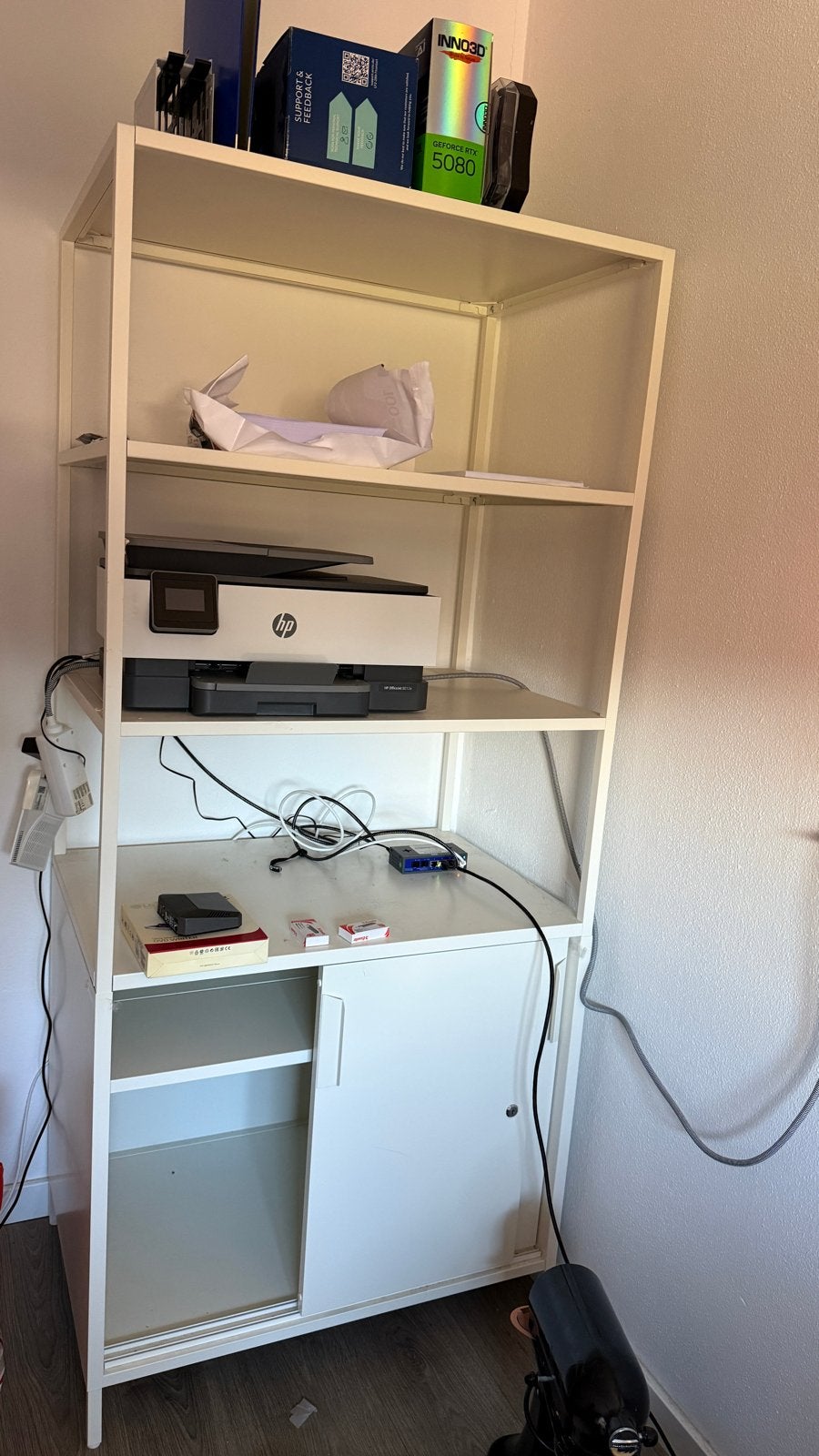 IKEA kast met open bovenkant en afsluitbare onderkant, Ophalen, Zo goed als nieuw
