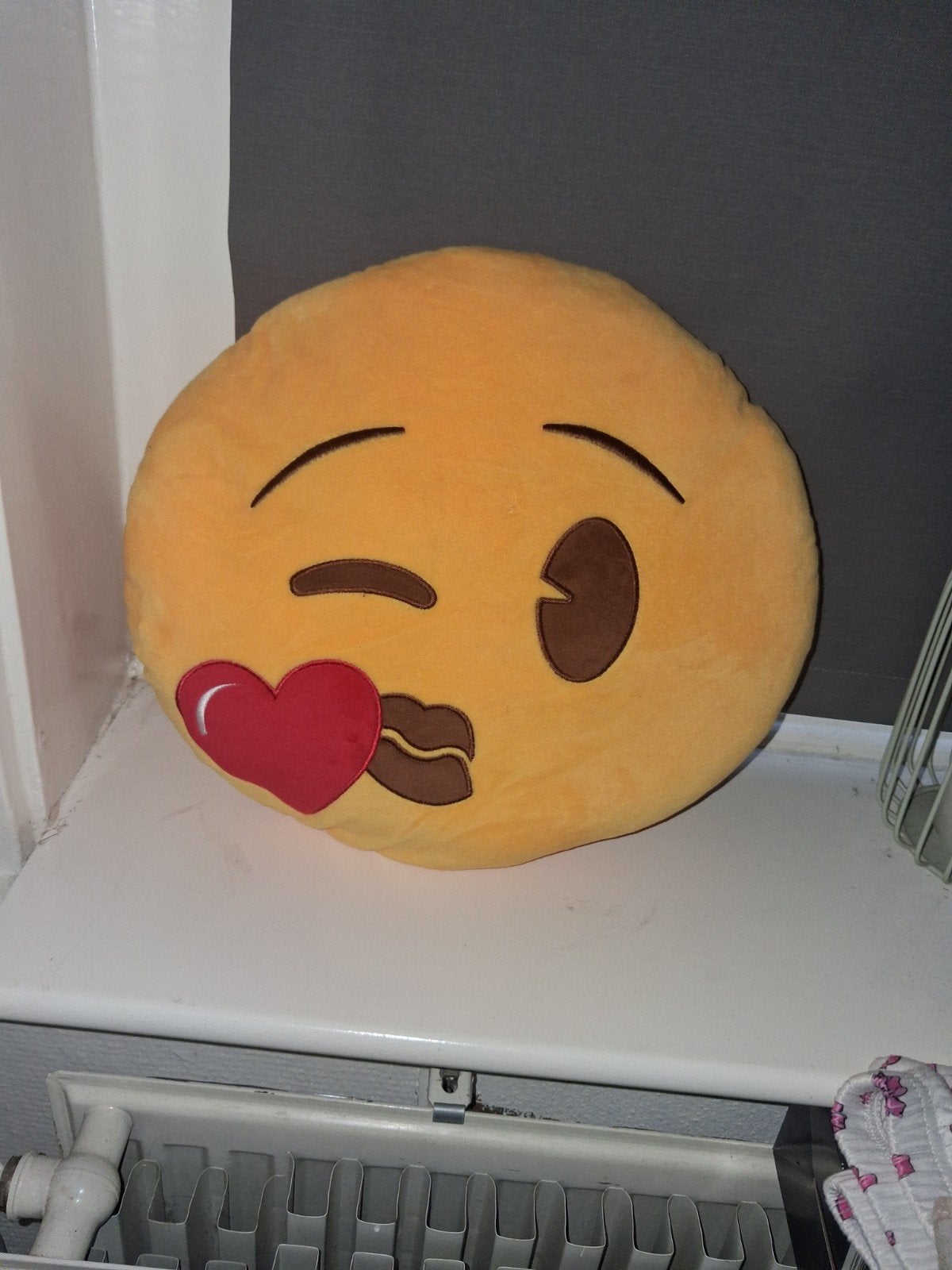 Emoji kussen / emoji knuffel, Ophalen