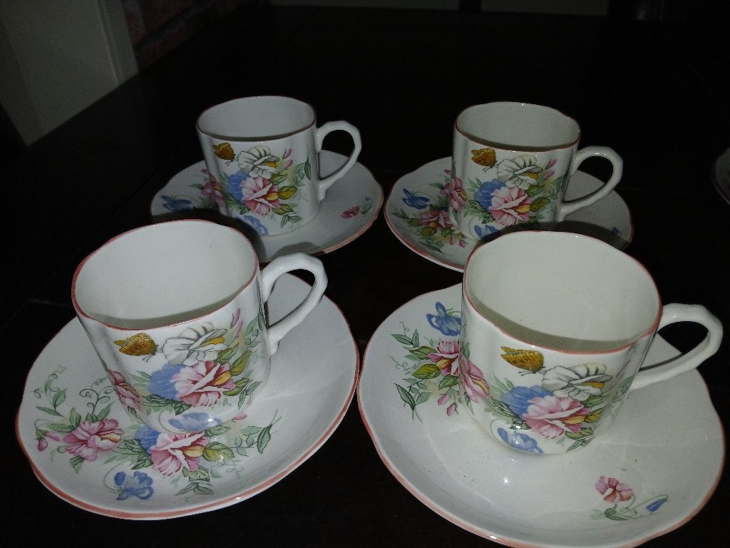 Ashley Hitkari kop en schotels, 4stuks, Antiek en Kunst, Antiek | Servies los, Ophalen of Verzenden