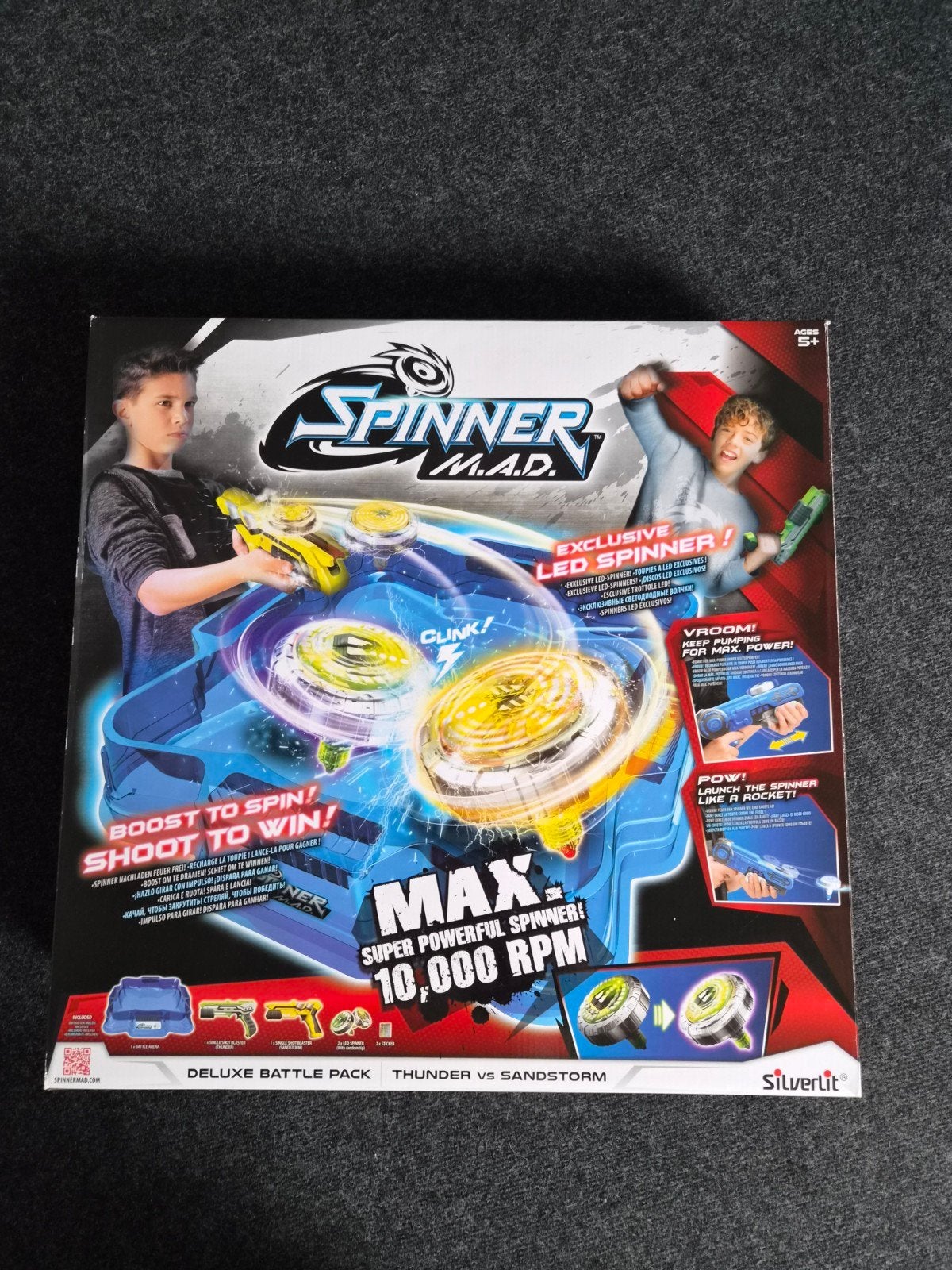 Spinner M.A.D. Deluxe Battle Pack – Arena en 2 LED spinners, Ophalen, Jongen of Meisje