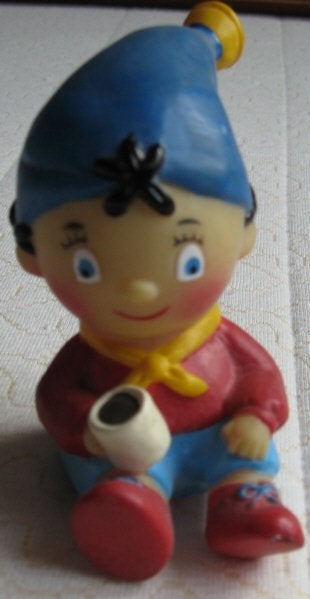 2x Noddy (Noddie) popje (Enid Blyton) evt. meer, Ophalen of Verzenden, Gebruikt, Tv, Actiefiguur of Pop