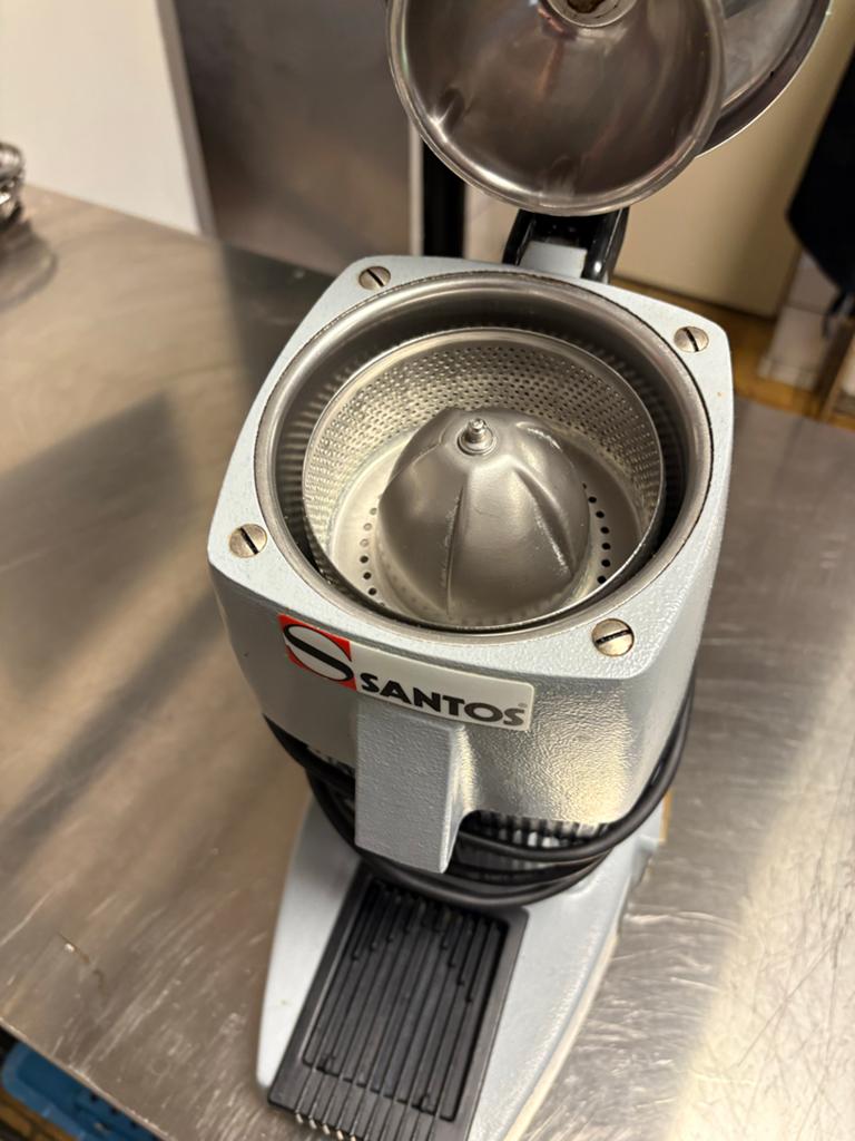 Santos Horeca Citruspers - Professionele Kwaliteit, Witgoed en Apparatuur, Juicers, Ophalen of Verzenden, Zo goed als nieuw, Elektrisch
