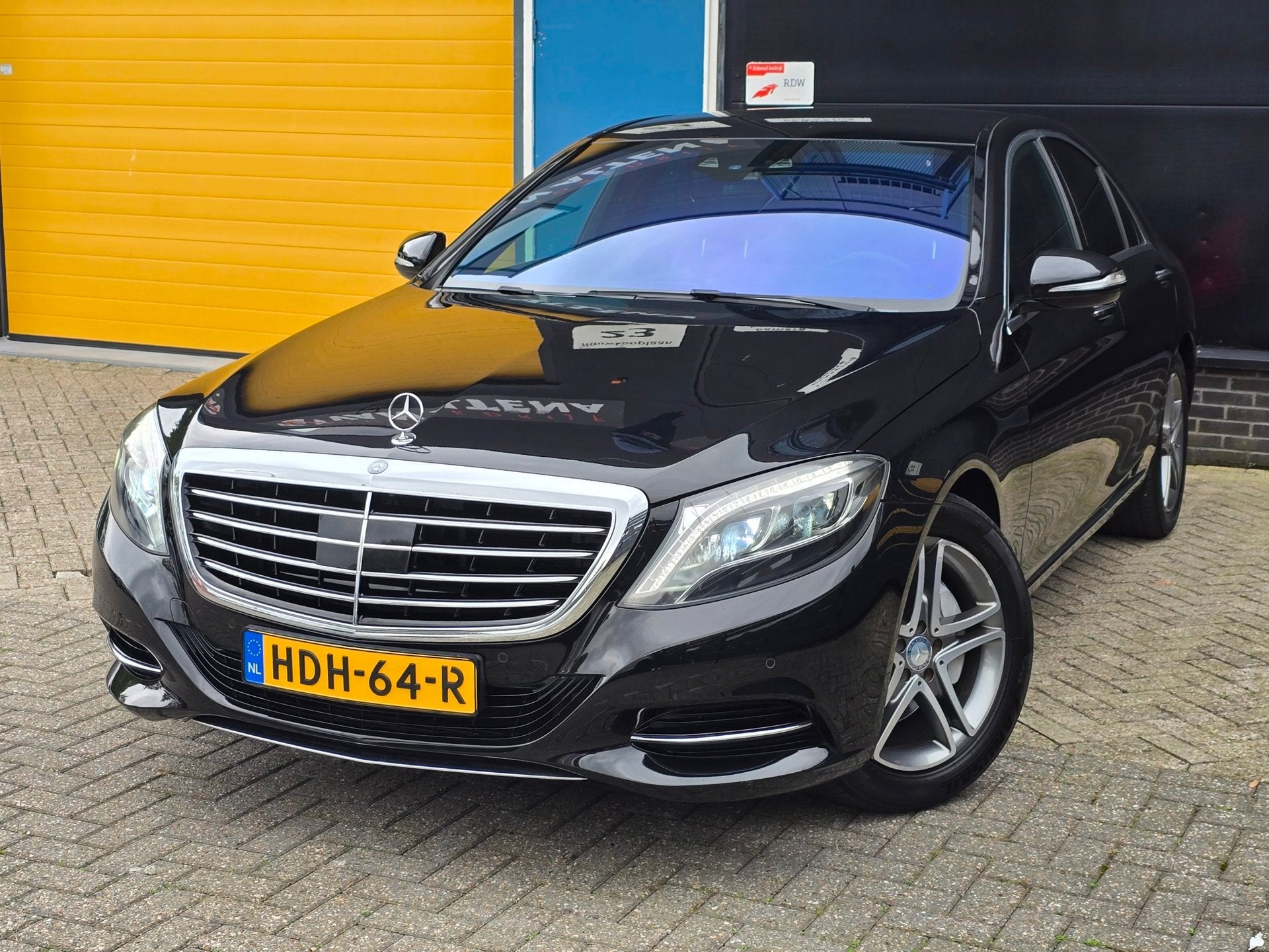 Mercedes-Benz S-klasse 400 HYBRID / Camera / Leder / Memory, Automaat, Achterwielaandrijving, Gebruikt, Zwart