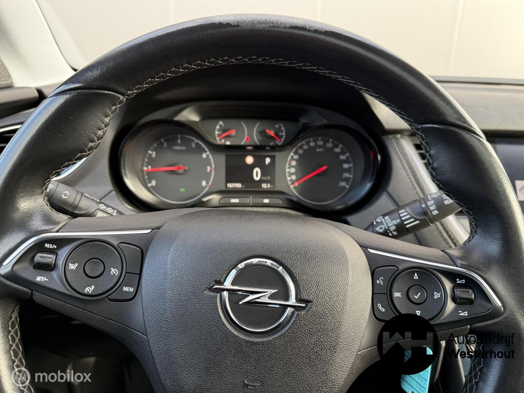 Foto 10 van Opel Grandland X 1.2 Turbo 120 Jaar Edition PANO AUTOMAAT AP