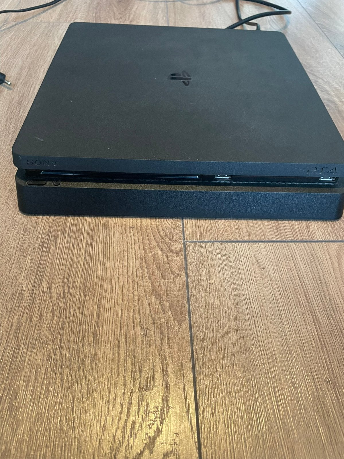 Playstation 4 incl spellen, Ophalen of Verzenden, Zo goed als nieuw, Zonder controller, Original