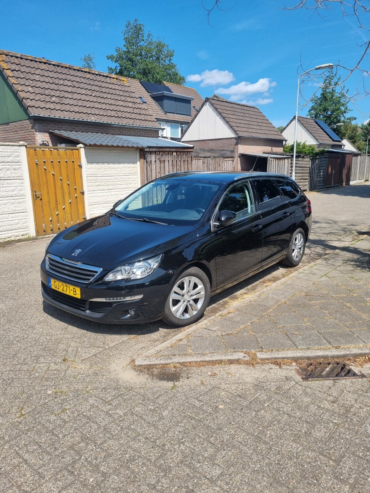 Peugeot 308 1.6 Bluehdi 120pk 2015 Zwart, Auto's, Voorwielaandrijving, 4 cilinders, Zwart, Origineel Nederlands