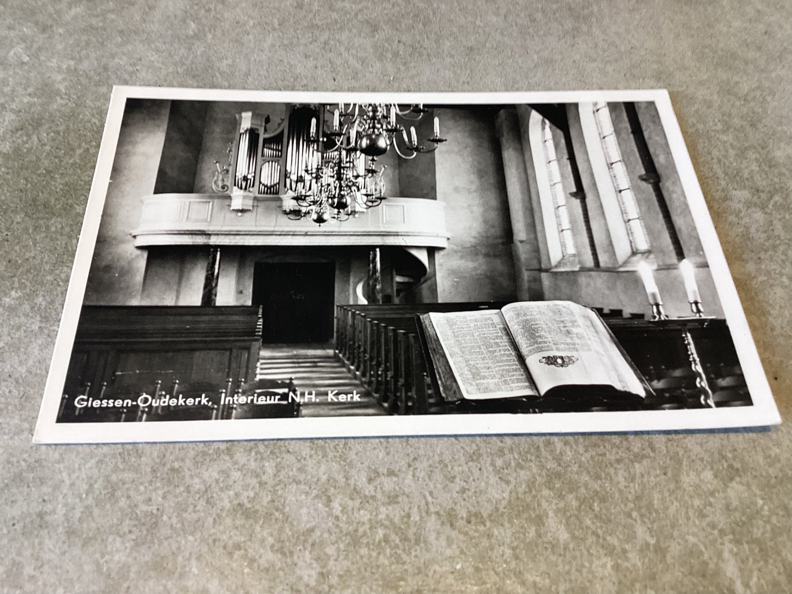 Giessen - Oudekerk.     Interieur Ned. Herv. Kerk, Ophalen of Verzenden