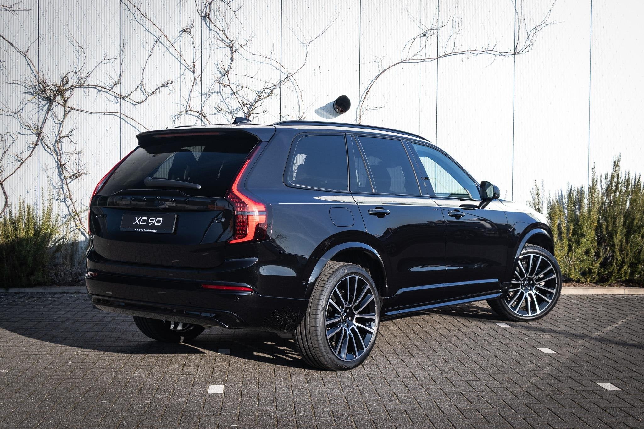 Volvo XC90 T8 Plug-in hybrid AWD Ultra Black Ed. Exec. | Mas, Auto's, Volvo, 12 maanden, Euro 6, 4 cilinders, Zwart