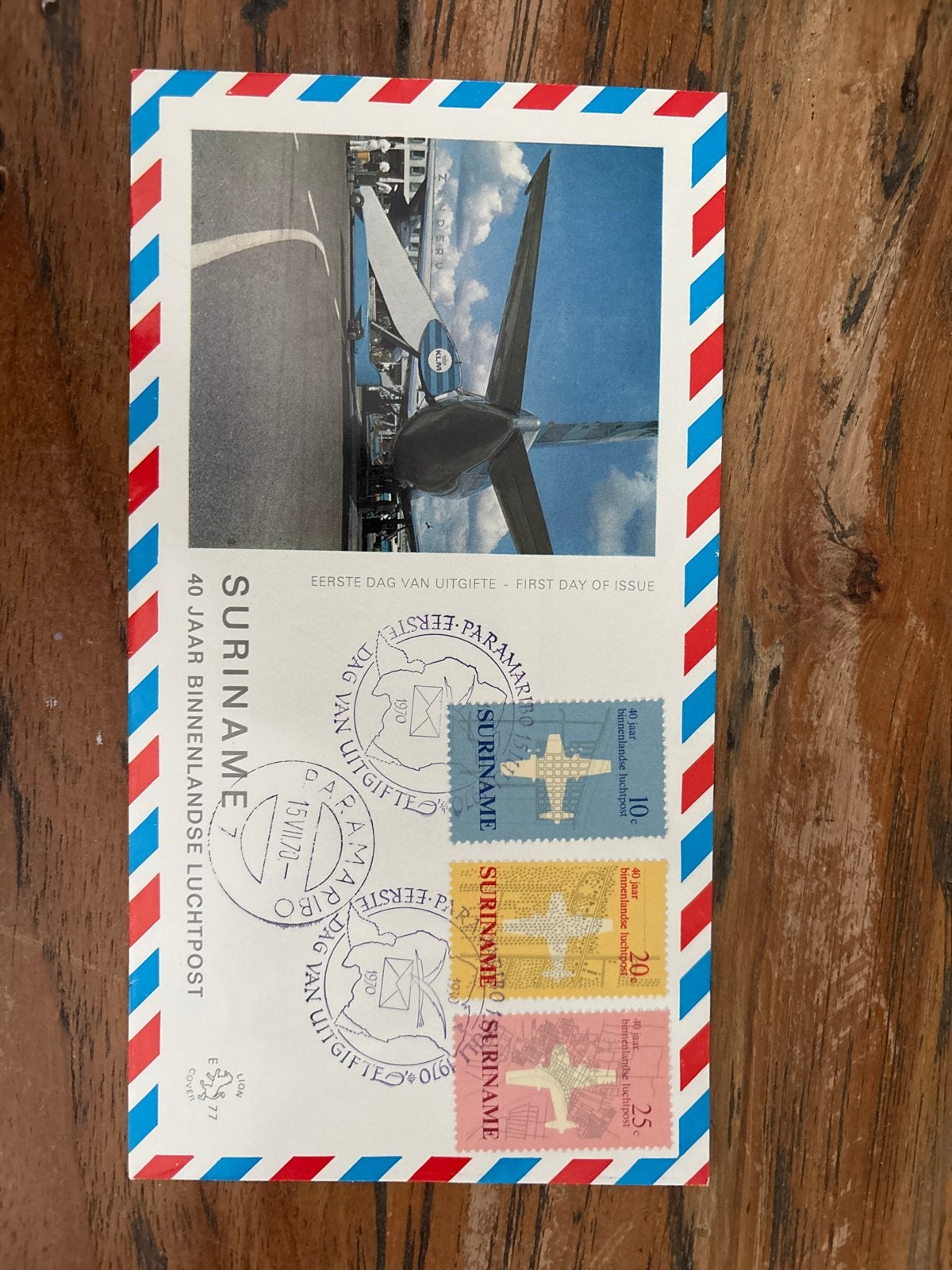 Suriname Eerste Dag van Uitgifte 40 Jaar Binnenlandse Luchtp, Ophalen of Verzenden, Onbeschreven, Rest van de wereld