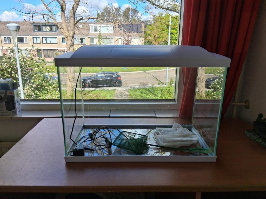 Superfish  start 70 compleet met ecoflow 120 buitenfilter, Ophalen, Zo goed als nieuw, Leeg aquarium