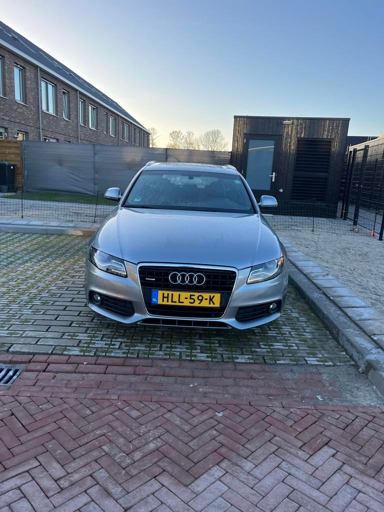 Audi A4 3.2 FSI Quattro Avant Tiptronic 2008 Grijs, Auto's, Audi, Particulier, A4, Benzine, Stationwagon, Automaat, Geïmporteerd