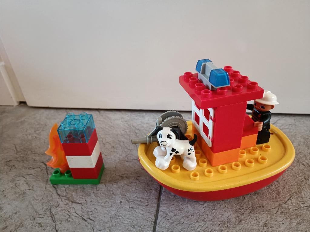 Duplo Brandweerboot 2x 10591, Ophalen, Zo goed als nieuw, Compleet, Duplo