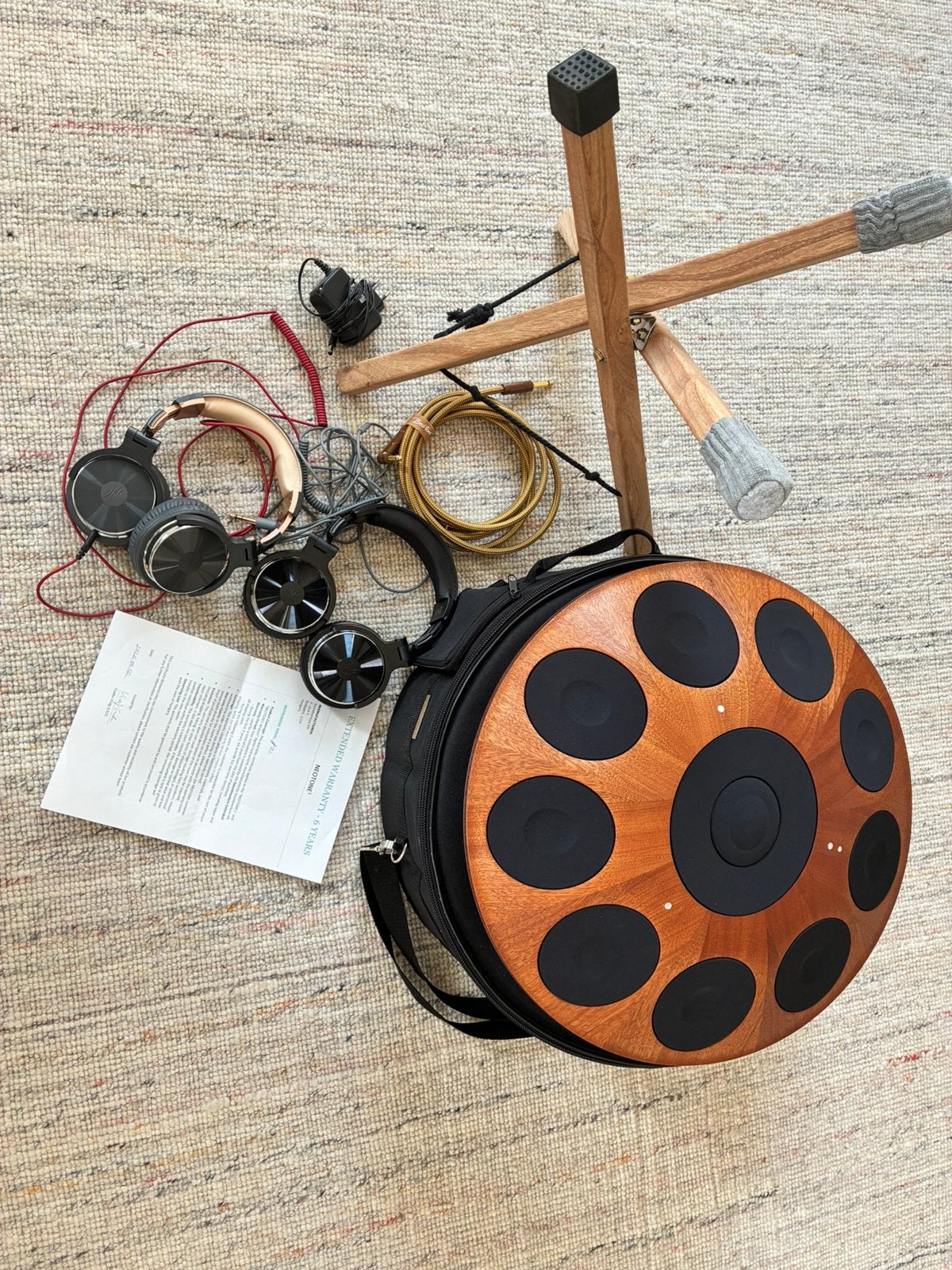 Neotone One digitale handpan in mahonie, Muziek en Instrumenten, Percussie, Ophalen, Zo goed als nieuw, Melodische percussie