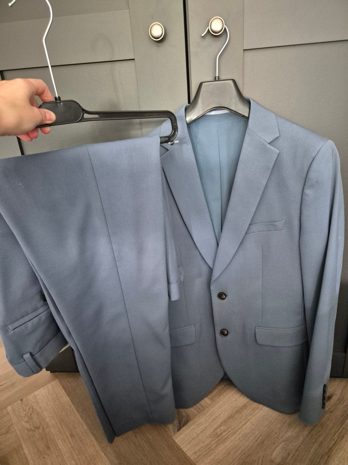Heren kostuum. Zeer netjes!!, Blauw, Ophalen of Verzenden, Zo goed als nieuw, WE Fashion