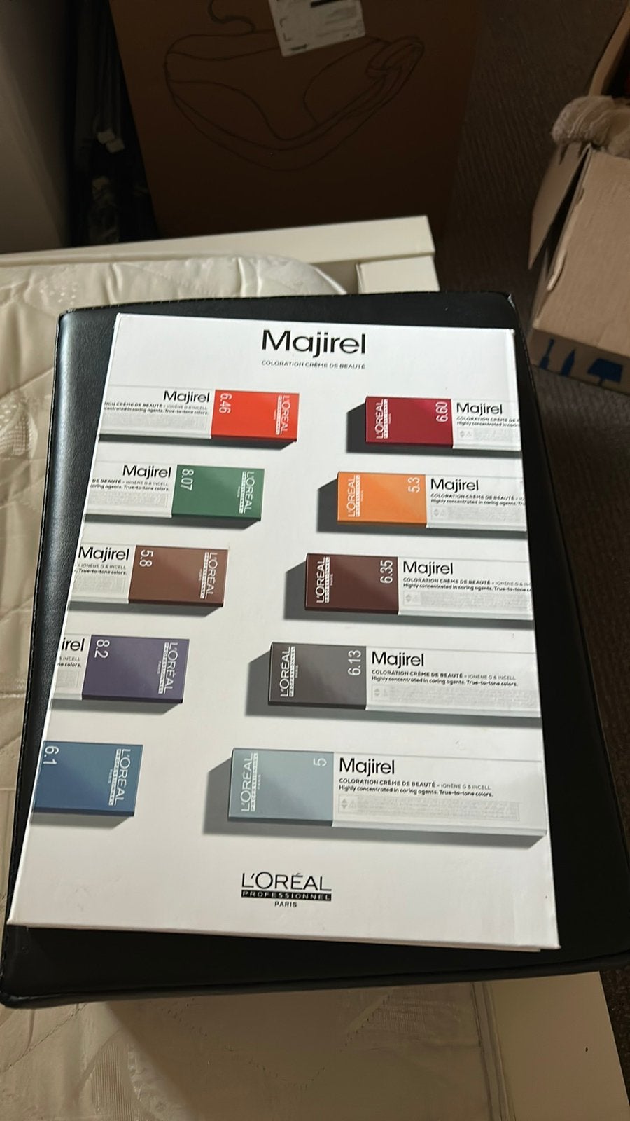 Kleurboek Majirel, Ophalen, Zo goed als nieuw
