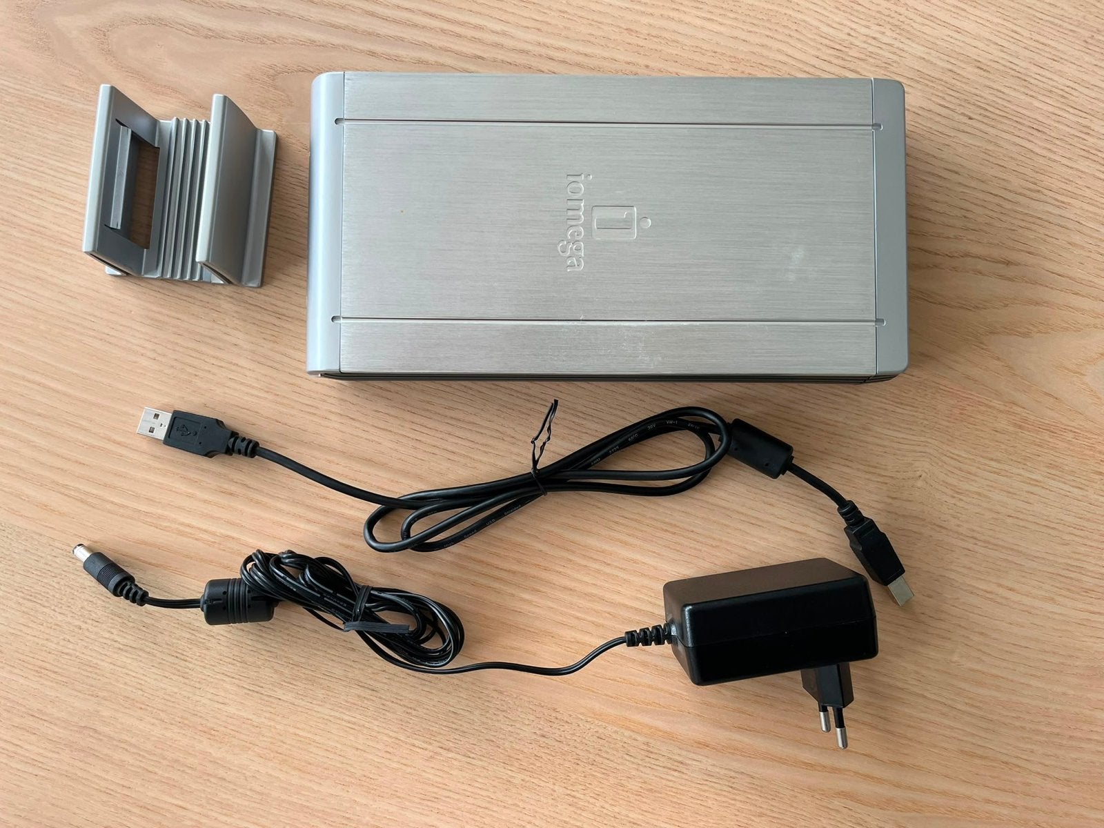 Iomega externe harde schijf 500 GB USB – geformatteerd, Ophalen of Verzenden, Zo goed als nieuw, Desktop, USB
