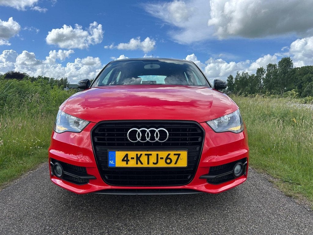 Audi A1 Sportback 1.2 TFSI Admired | S Line | Navi | Airco |, Auto's, Voorwielaandrijving, Euro 5, 4 cilinders, 4 stoelen