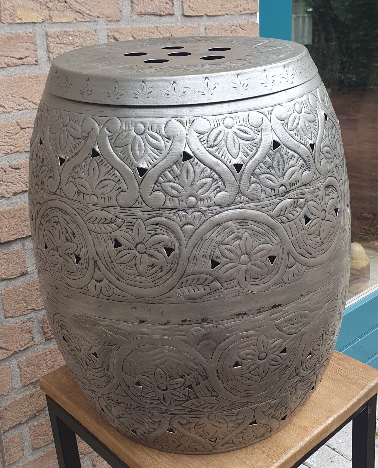 Oosterse Bijzettafel  Opbergkruk met Deksel, Ophalen, Rond, Metaal of Aluminium, Minder dan 55 cm