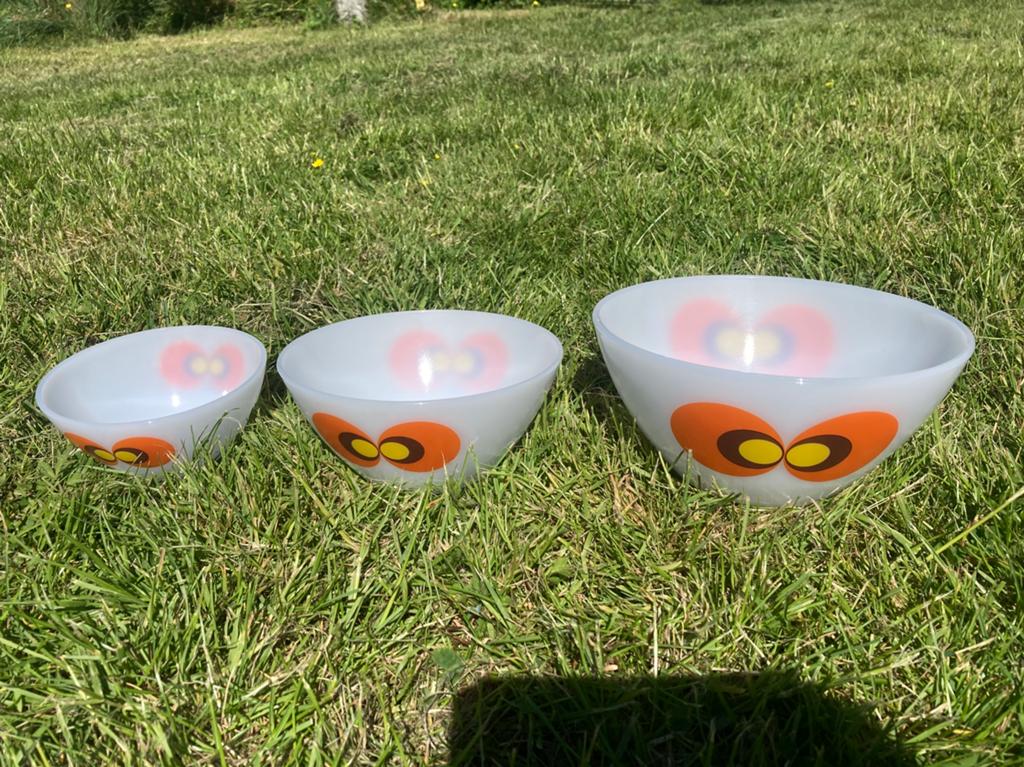 Vintage Jena Glas Carina / pauwenoog nestschaaltjes, Ophalen