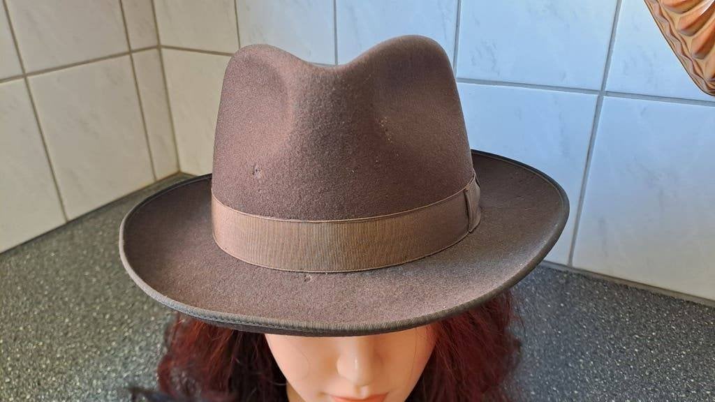 Vintage bruine carlson hoed, Kleding | Dames, Carlson, Onbekend, Zo goed als nieuw, Onbekend