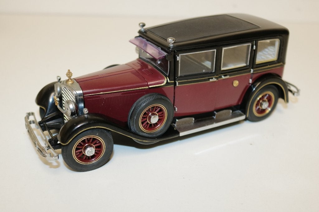 Paul's Model Art 1:24 - Mercedes-Benz 770 Pullman Limousine, Hobby en Vrije tijd, Ophalen of Verzenden, Gebruikt, Overige merken