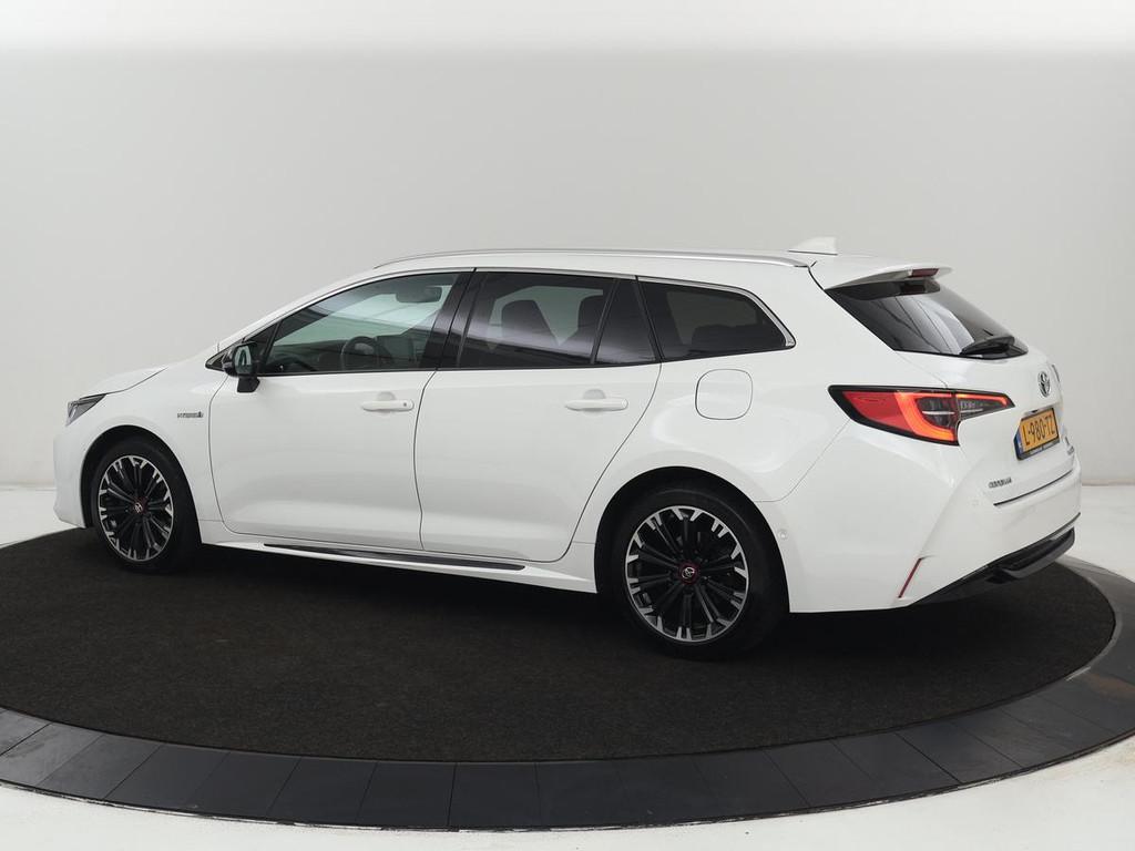 Toyota Corolla 2.0 Hybrid GR-Sport | Stoelverwarming | Adapt, 1345 kg, Gebruikt, 4 cilinders, Wit