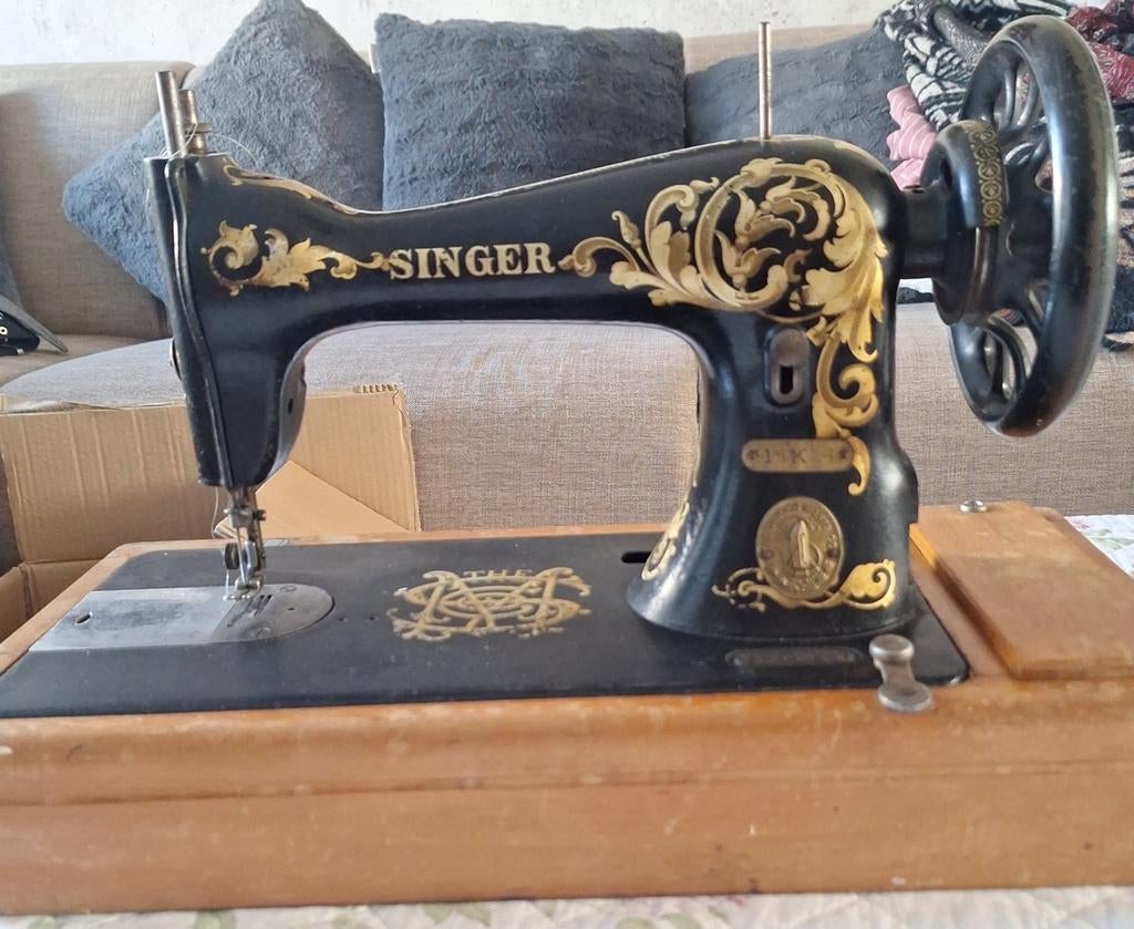 Antieke Singer Naaimachine 15K28 - Decoratief en Functioneel, Antiek en Kunst, Ophalen