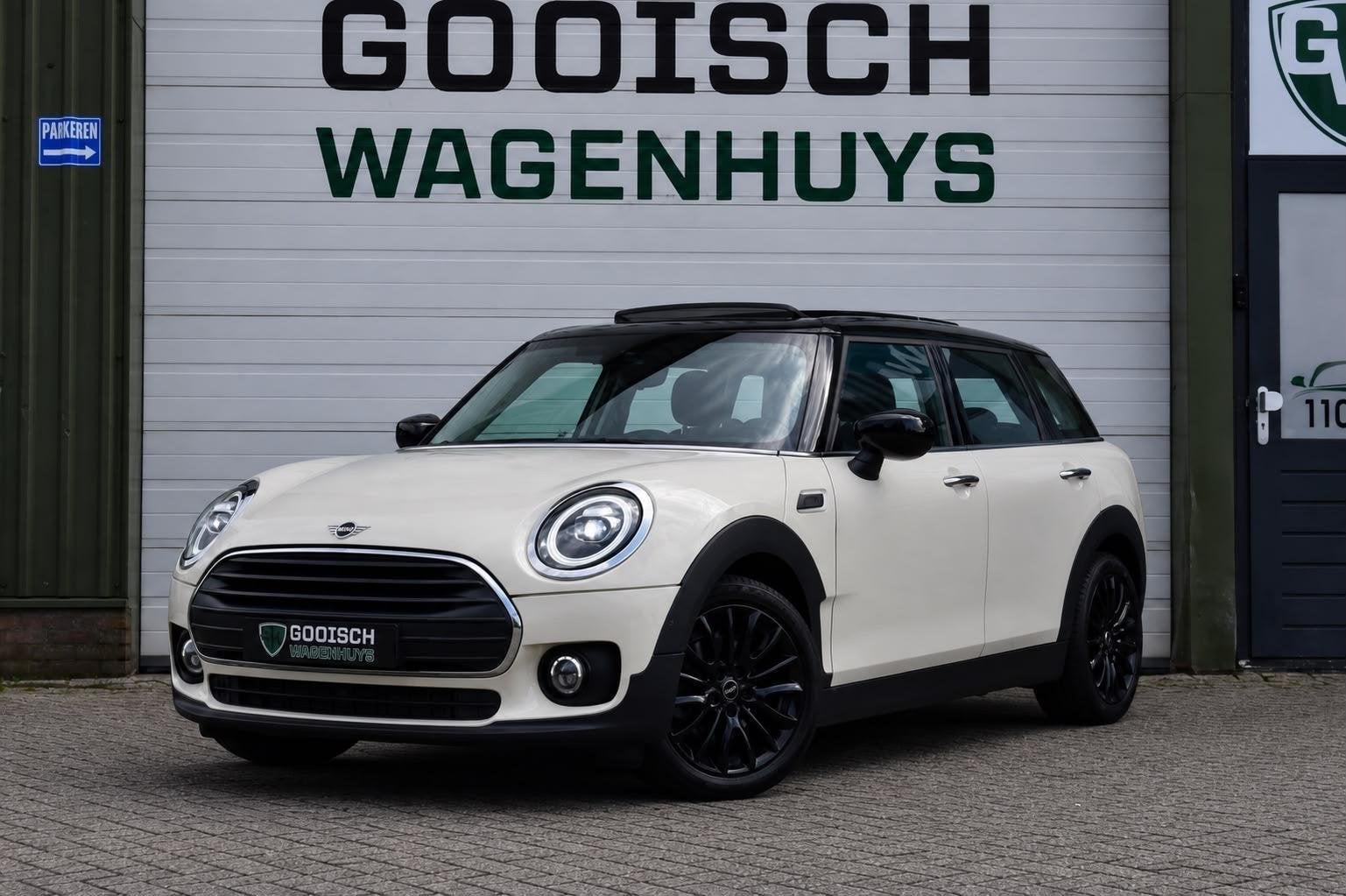 Mini Clubman 1.5 Cooper Business Ed. | Panoramdak | Carplay, Auto's, Mini, 136 pk, Wit, Origineel Nederlands, Autotrust