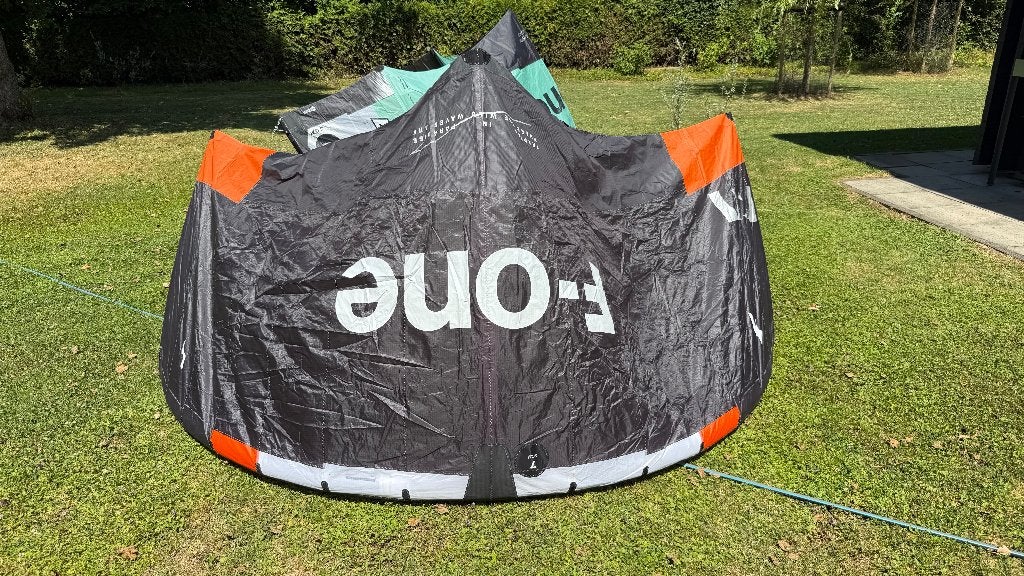 F-One Addikt 7.0 Wavekite 2025 -50%, Watersport en Boten, Verzenden, Zo goed als nieuw, Directional, Kite