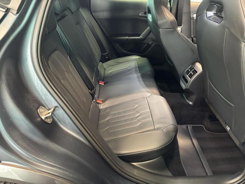 Cupra Formentor 1.4 e-Hybrid VZ Copper Edition 245 PK|Pano|M, 12 maanden, Gebruikt, 4 cilinders, Hybride Elektrisch/Benzine