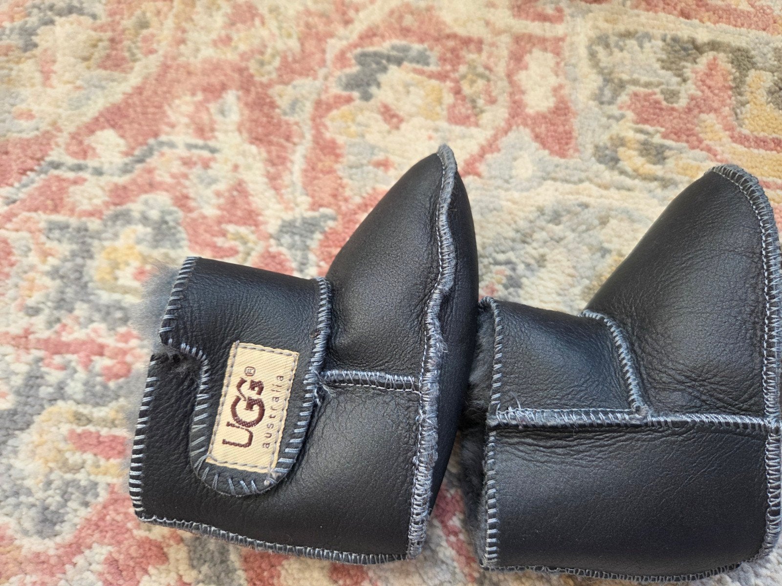 UGG Australia baby slofjes - Zwart/blauw, Jongen of Meisje, Overige typen, UGG Australia, Ophalen of Verzenden