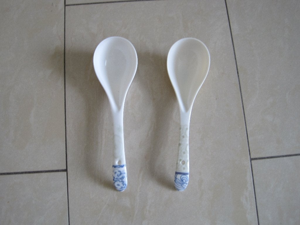 Nieuw: 2 x witte lepels, Huis en Inrichting, Keuken | Servies, Ophalen, Kunststof, Overige typen, Nieuw
