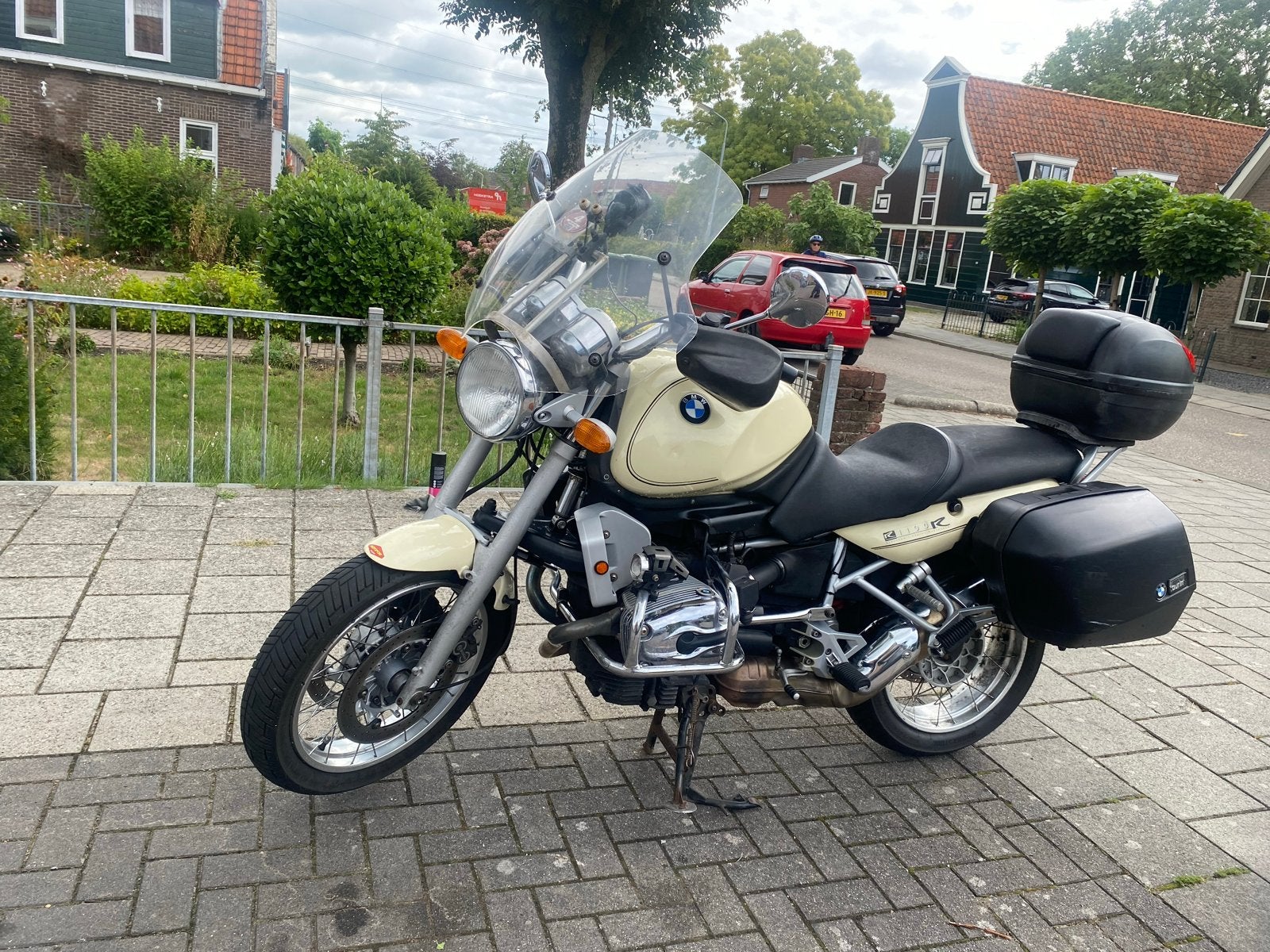 BMW R 1100 R Toermotor met zijkoffers en topkoffer, Cardan-aandrijving, 2 cilinders, Gebruikt, Particulier