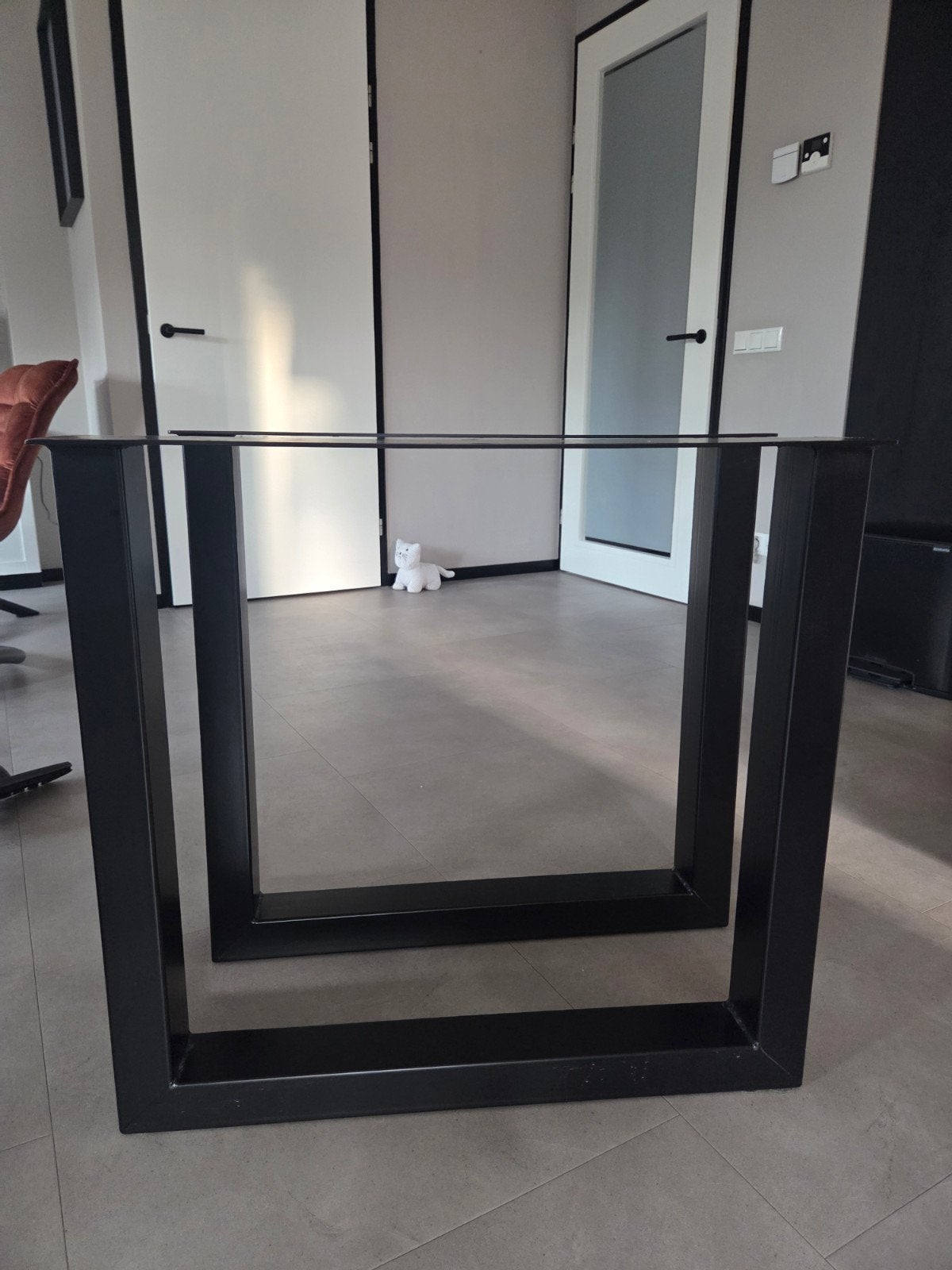 Metalen U tafelpoot, Huis en Inrichting, Tafelonderdelen, Ophalen, Tafelpoot, Gebruikt, 50 tot 100 cm