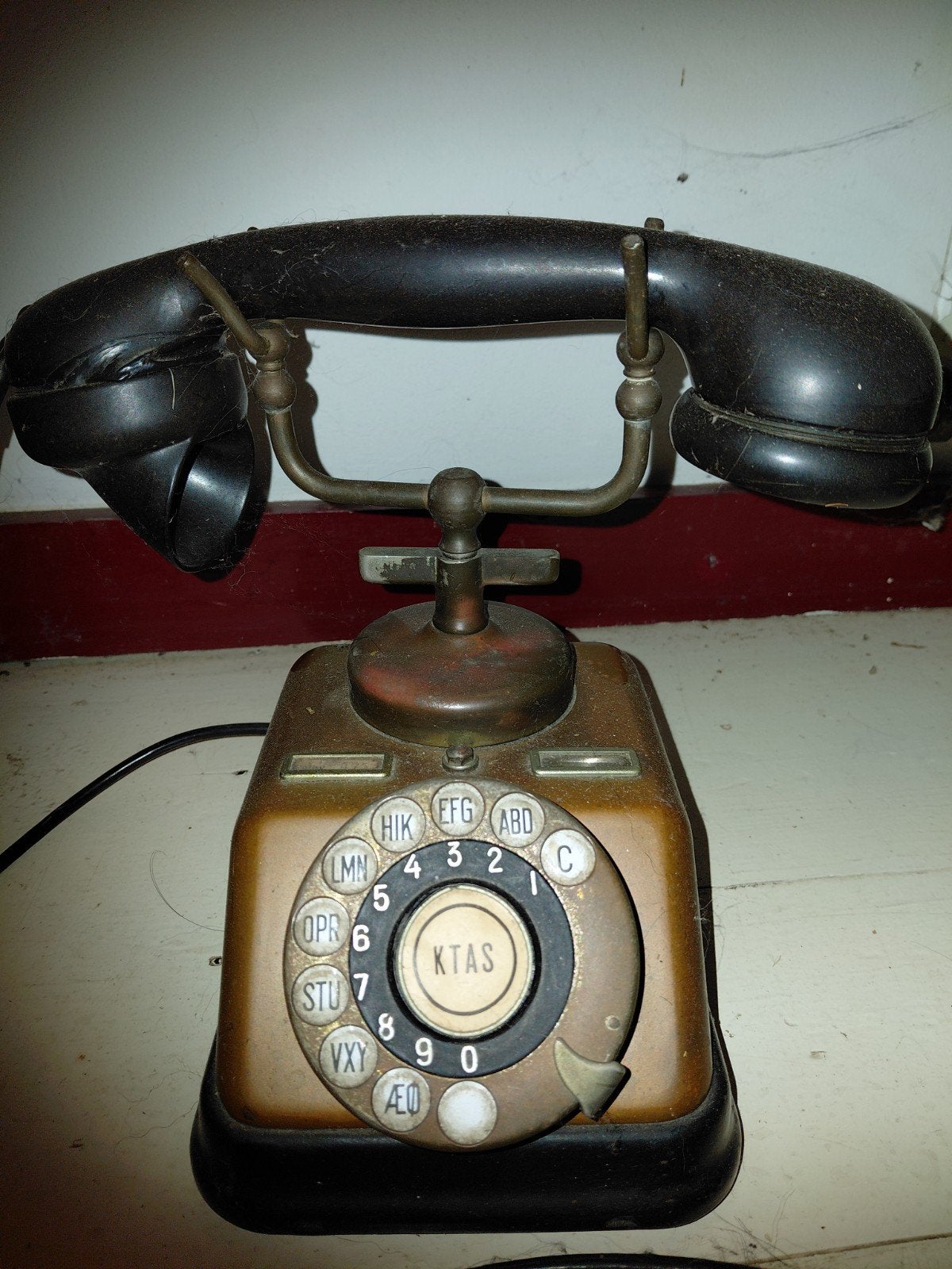 Oude telefoon!, Ophalen of Verzenden