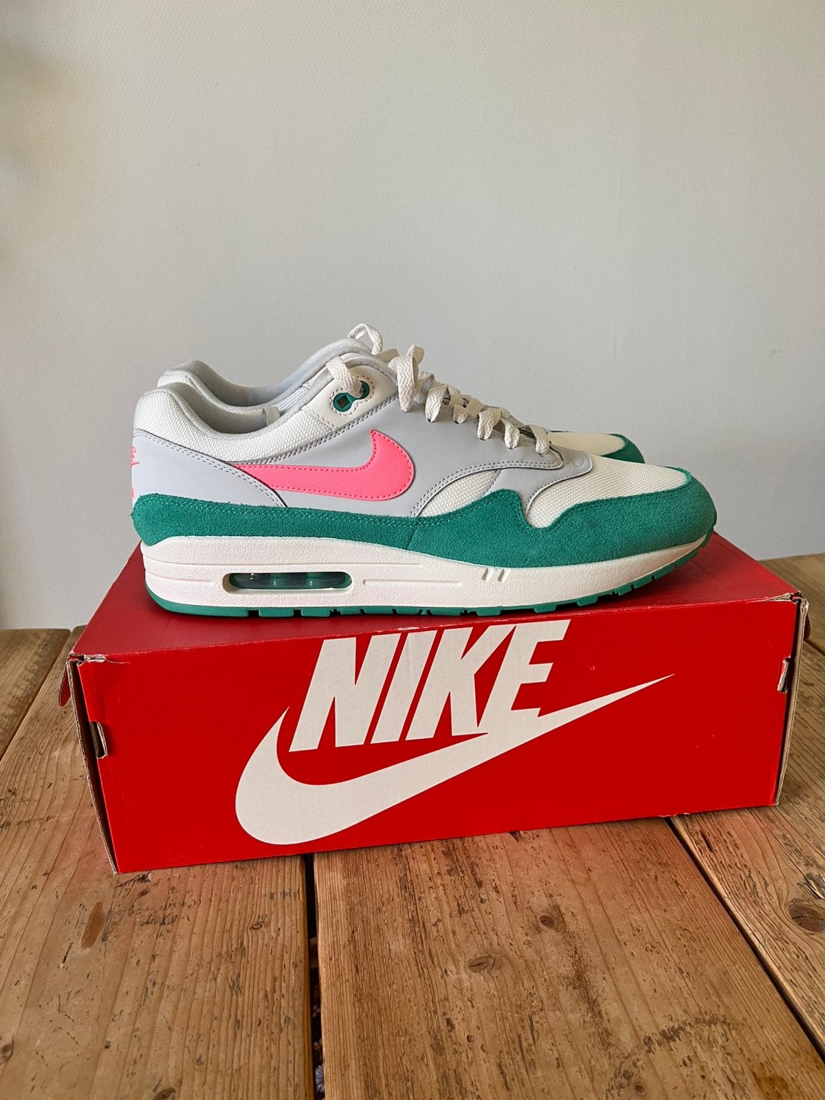 Nike Air Max 1 WaterMelon maat 46 zo goed als nieuw, Ophalen of Verzenden, Zo goed als nieuw