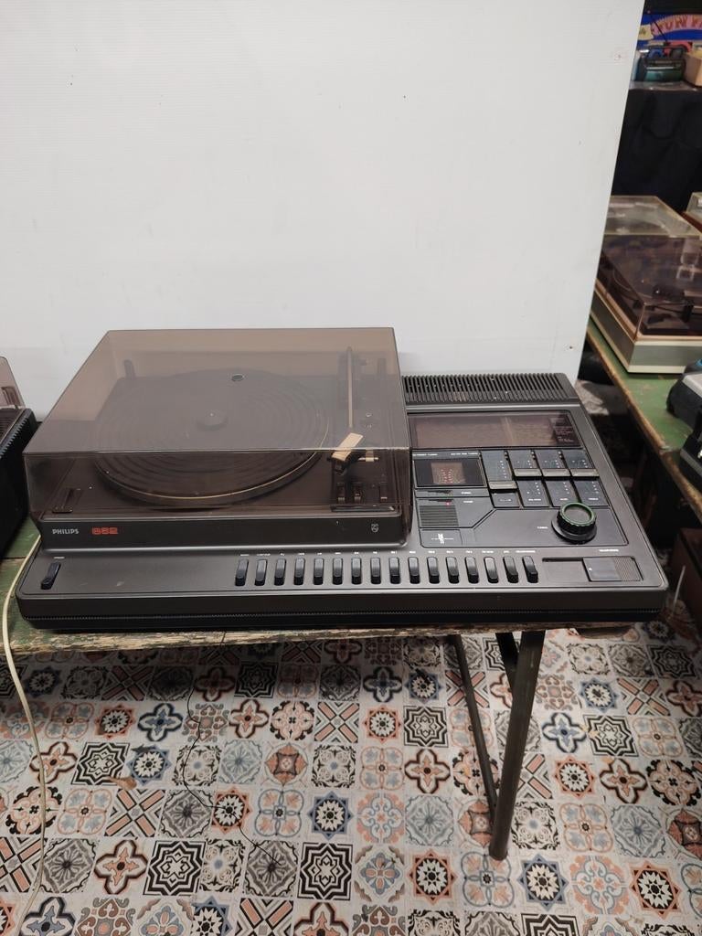 Platenspeler met radio - riem ontbreekt, Audio, Tv en Foto, Platenspelers, Ophalen, Philips