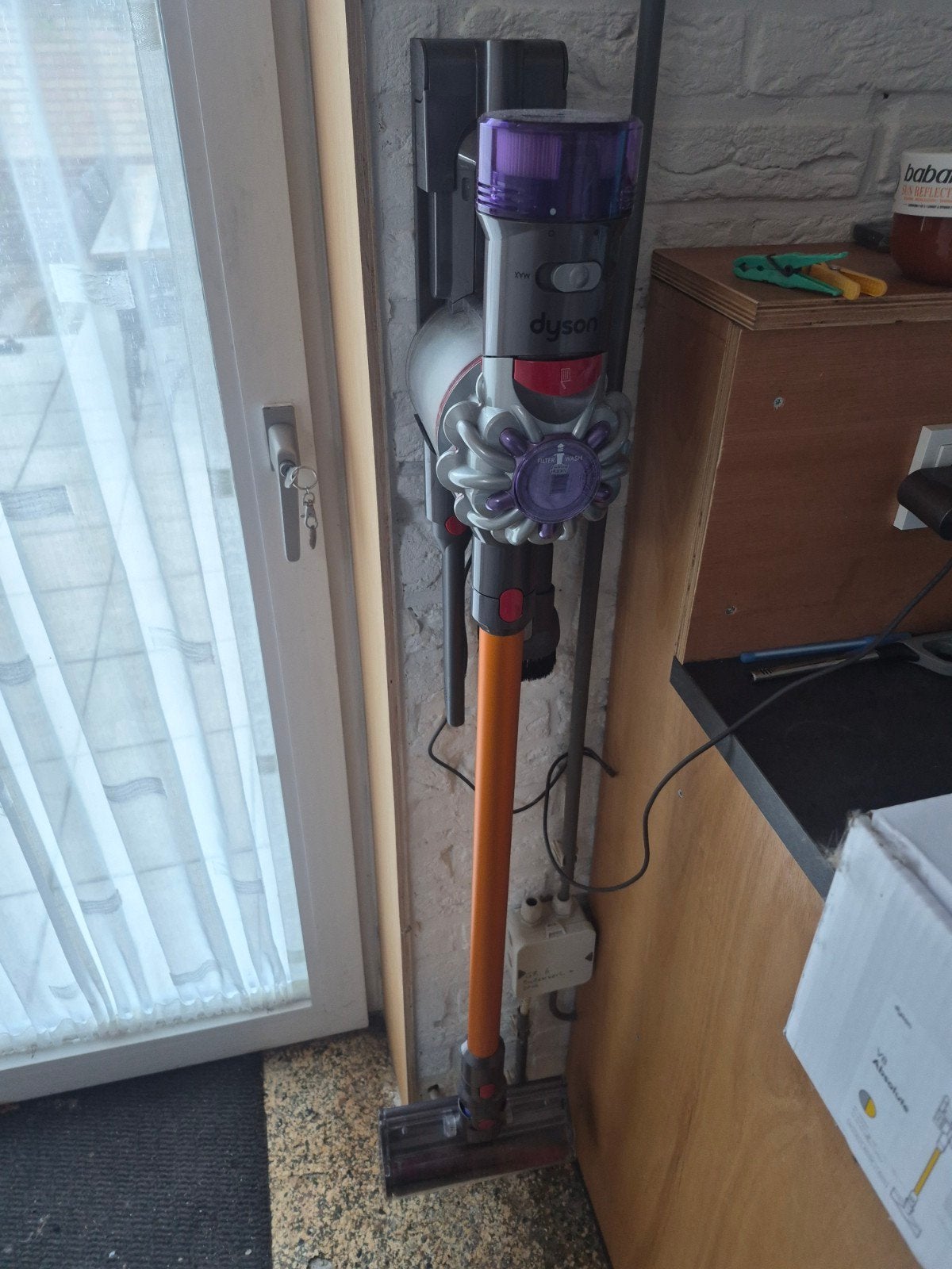 Dyson V8 Absolute Draadloze Steelstofzuiger, Ophalen, Geschikt voor tapijt, Zo goed als nieuw, Dyson
