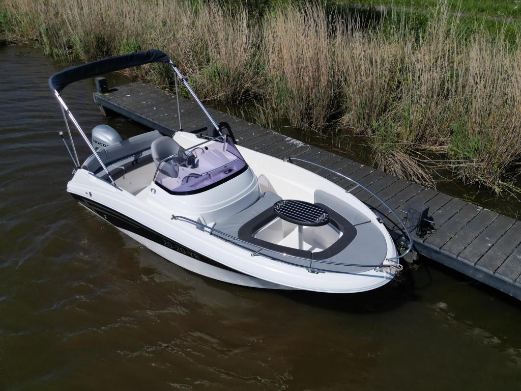 Prins 555 open - 90 pk Honda | + trailer | 200 hr. | 65 km/u, Watersport en Boten, 70 pk of meer, Gebruikt, 3 tot 6 meter, Polyester