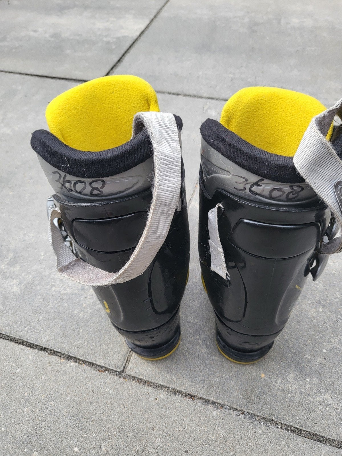Tecno Pro skischoenen maat 37 zo goed als nieuw, Overige merken, Schoenen, Ophalen of Verzenden, Zo goed als nieuw