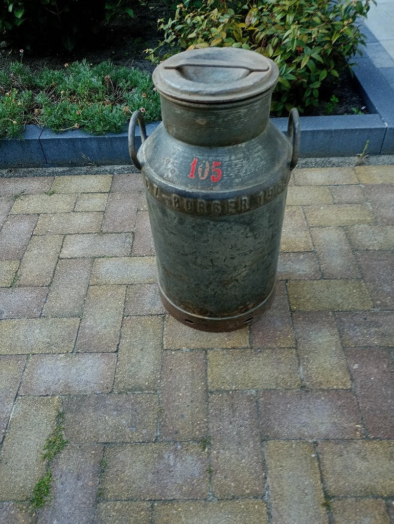 Te koop mooie melkbus van Borger, Ophalen, Zo goed als nieuw, Koek(jes)