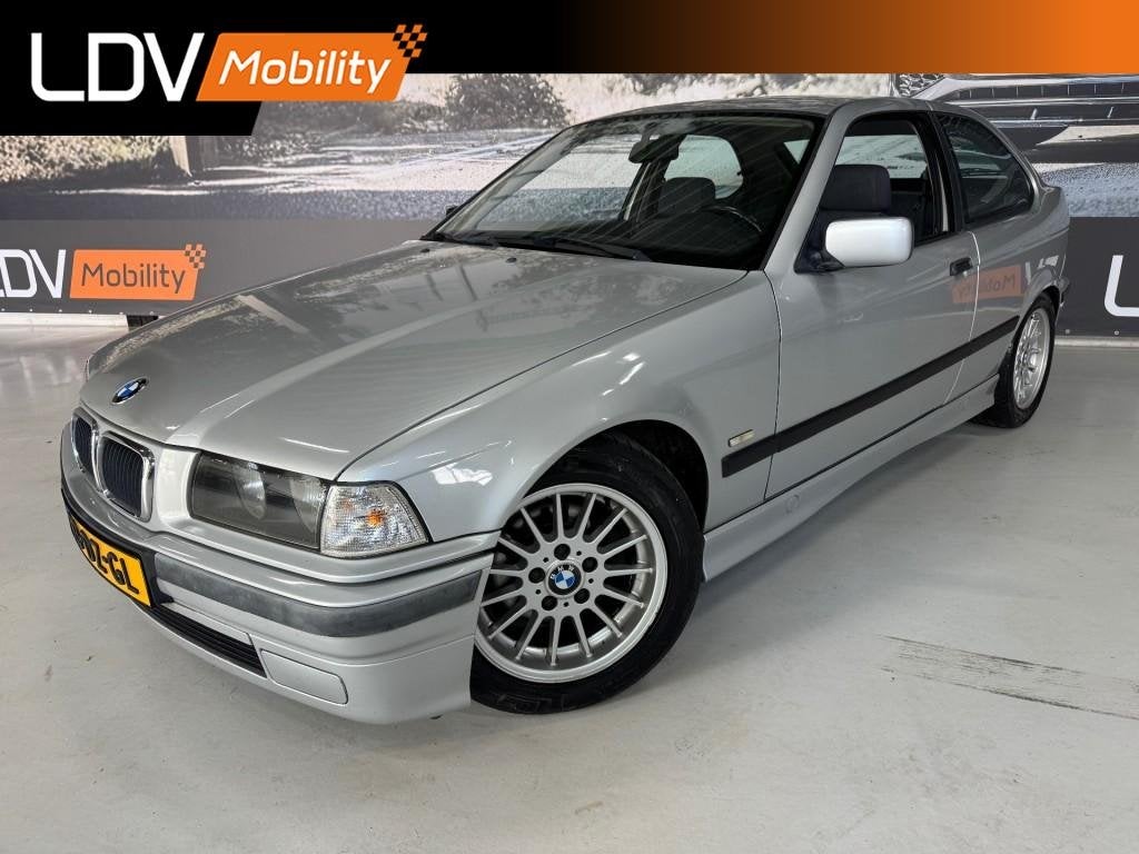 Bmw 3-SERIE Compact 316I / Airco / LM velgen / Bluetooth / e, Auto's, BMW, 13 km/l, Achterwielaandrijving, 4 cilinders, Origineel Nederlands