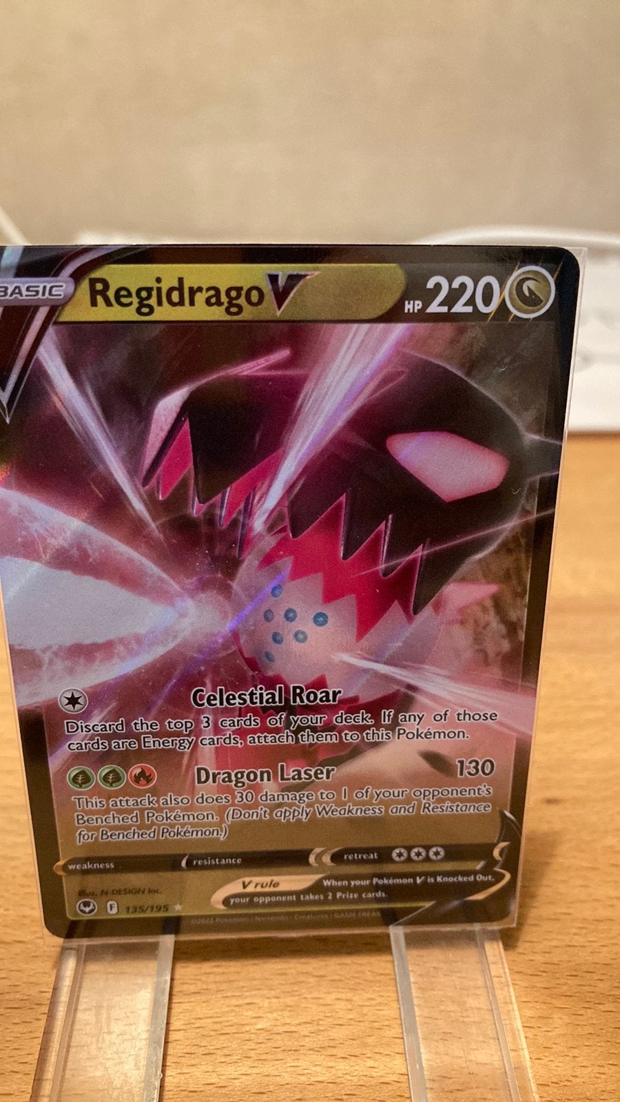 Pokemon Regidrago V 134/195 Silver Tempest 3,00 euro, Ophalen of Verzenden, Zo goed als nieuw