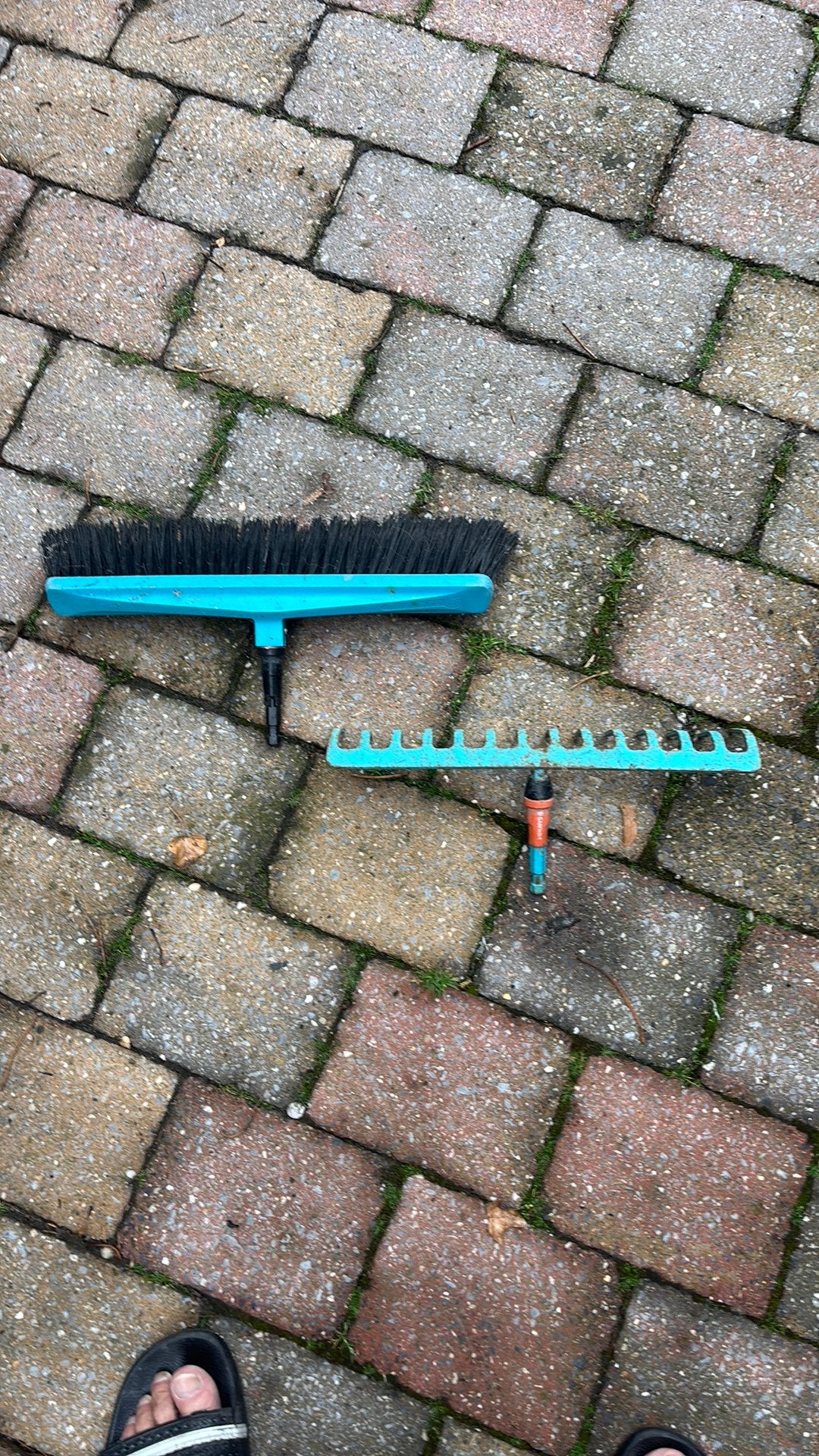 Gardena hark en bezem., Ophalen of Verzenden, Gebruikt, Bezem