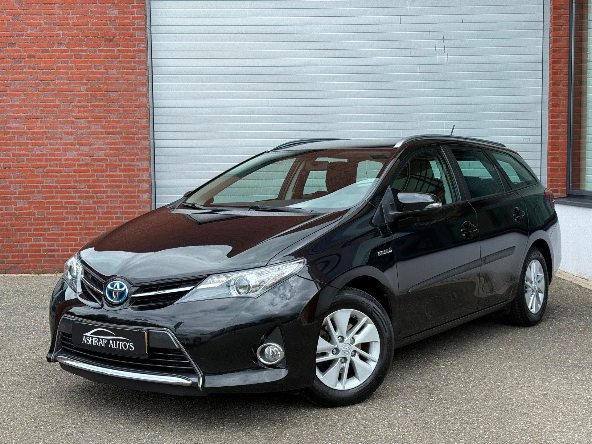 Toyota Auris 1.8 Hybrid Aspiration| NAP| NEW APK| NAVI, Auto's, Toyota, Euro 5, Stof, Zwart, Origineel Nederlands