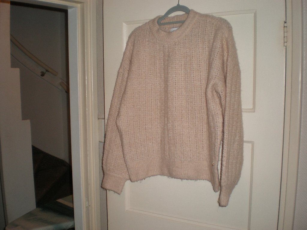 Beige trui motief. Cottonclub. Maat L., Kleding | Dames, Truien en Vesten, Beige, Maat 42/44 (L), Ophalen of Verzenden, Cotton Club