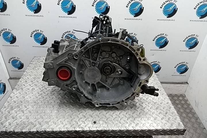 HYUNDAI I30 TRANSMISSIE / VERSNELLINGSBAK 2014, Ophalen of Verzenden, Gebruikt, Stiba lid