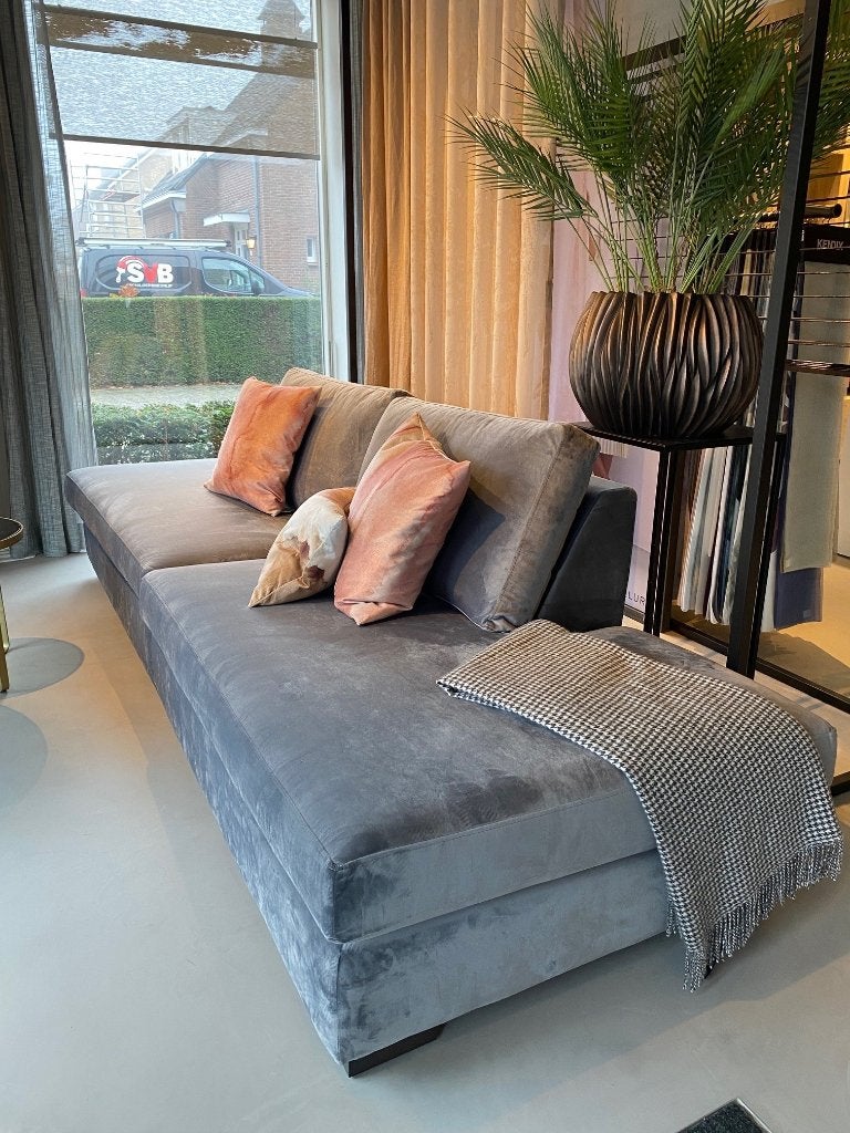 Olav Home 3 zits bank grijs velours, Ophalen, 100 tot 125 cm, Driepersoons, Zo goed als nieuw